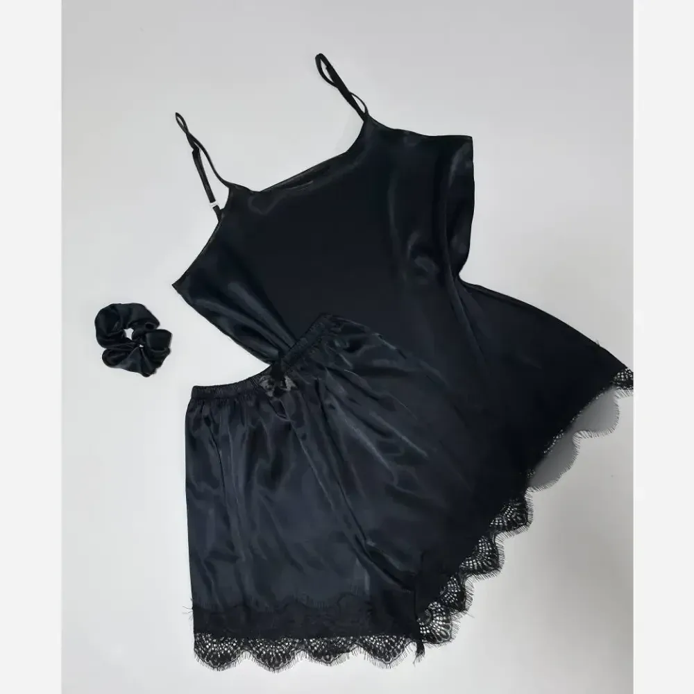 ست فانتزی ساتن الیکس خارجی درجه یک فری تا 44 همراه اسکرانچی