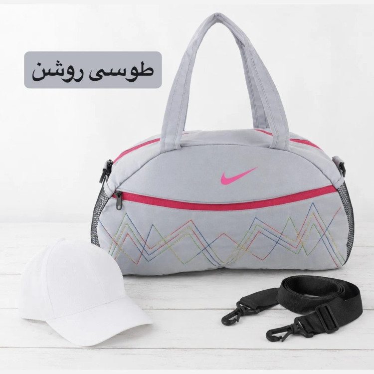 ساک ورزشی پارچه ای بند دار سه جیب ابعاد 45 در 25 در 15 سانتیمتر