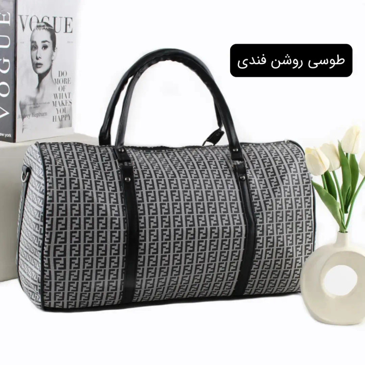 ساک ورزشی اسپرت چرم مصنوعی بند بلند ابعاد 50 در 18 در 30 سانتیمتر